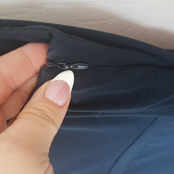 ANN TAYLOR dress - Picture 4 of 6